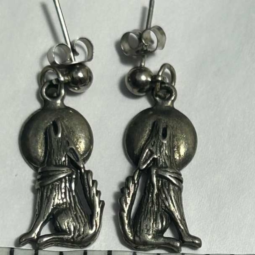 Vintage JJ 1989Pewter Howling Wolf Moon Dangle Earrings Southwestern Silver Tone